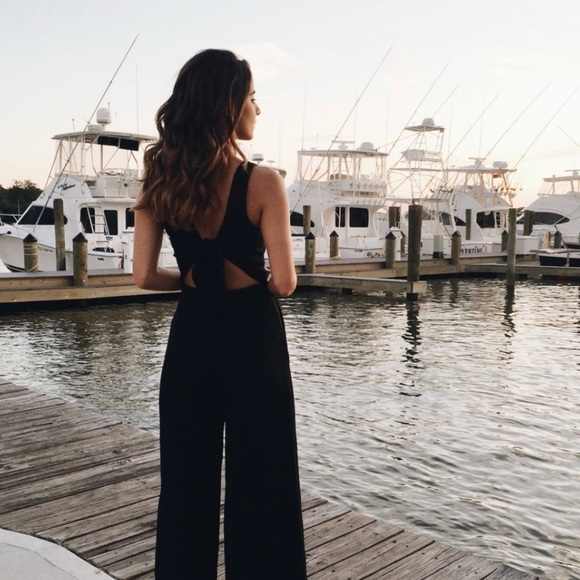 Wilfred Écoulement Romper Black Wide Legs Open Back Lined Size 4 - Picture 3 of 9